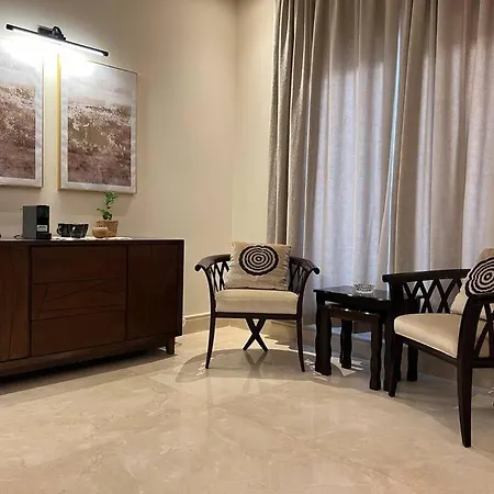 فيلا أنيقة دورين مدخل خاص وفناء ترخيص وزارةالسياحة Riyadh Exterior photo