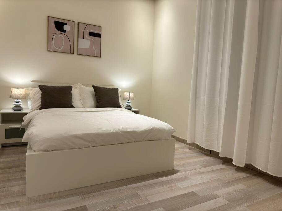 Villa أنيقة دورين مدخل خاص وفناء ترخيص وزارةالسياحة